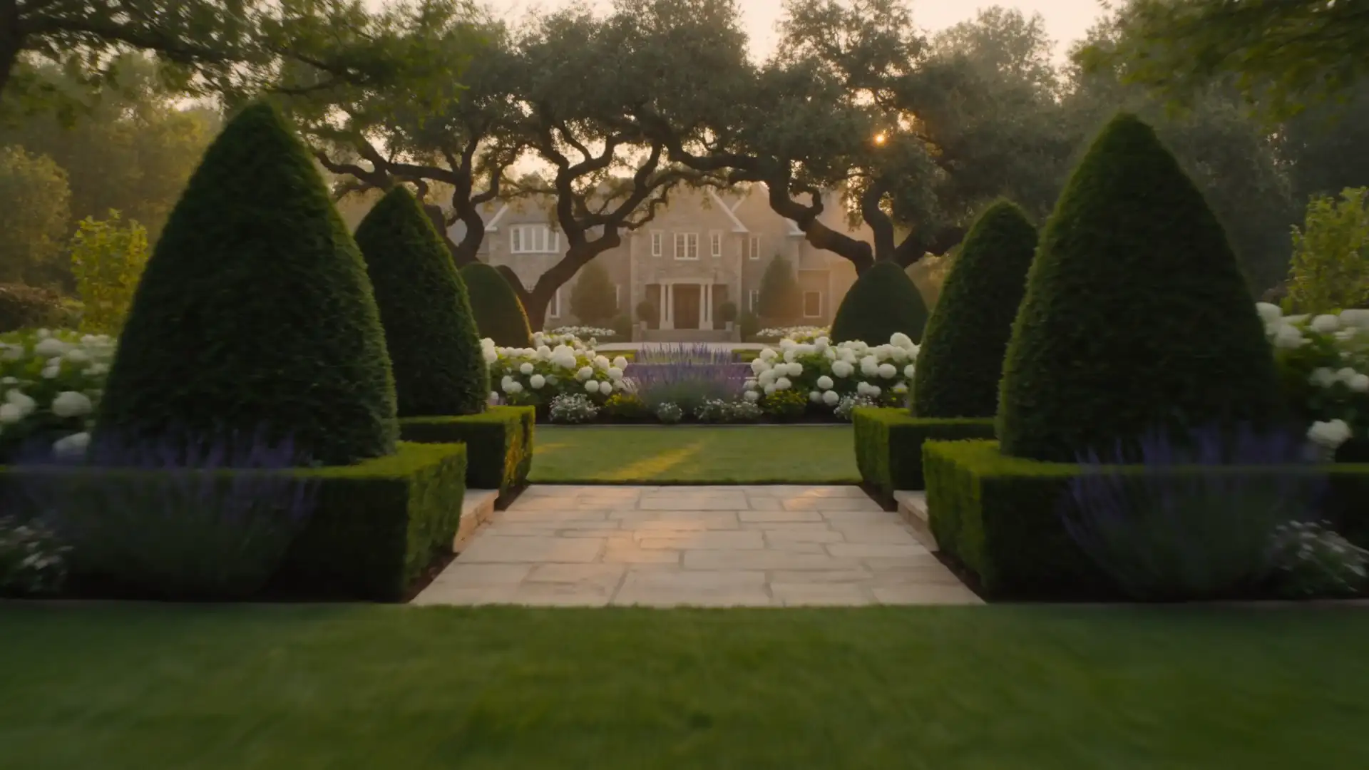 Sculpted hedges